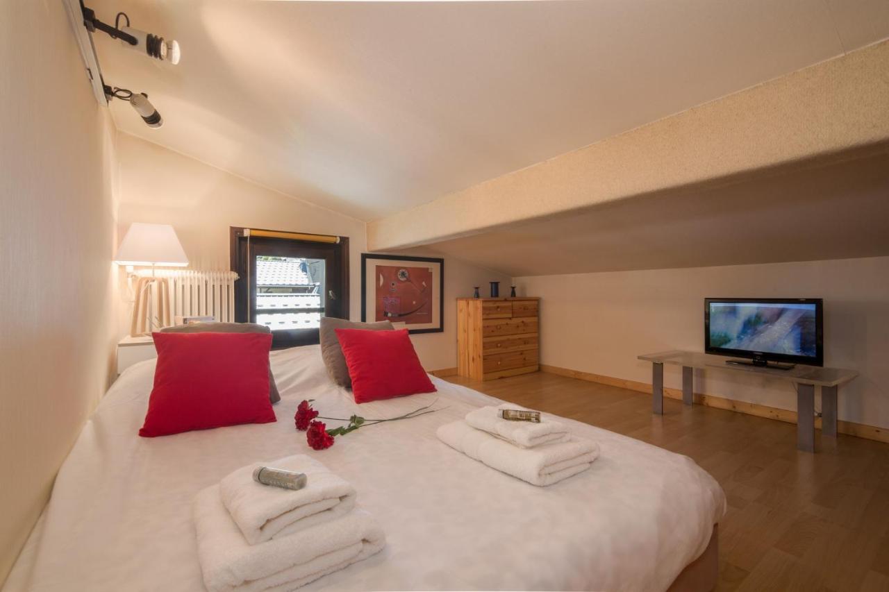 Appartement Le Carlaveyron - Happy Rentals 莱苏什 外观 照片
